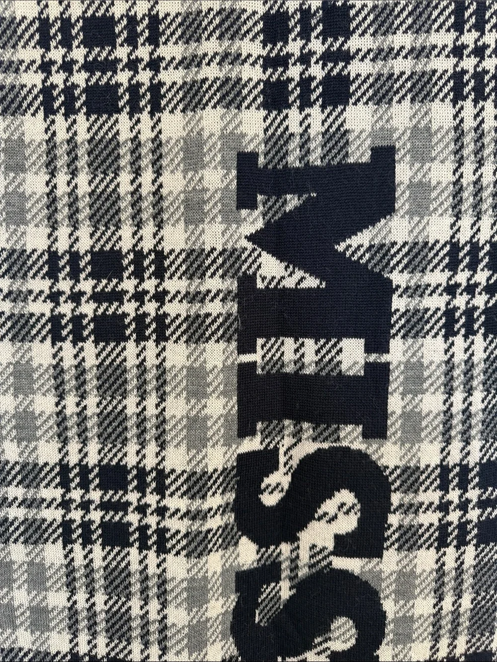 Missoni Navy, Gray and White Wool Blend Knit Scarf. Unisex